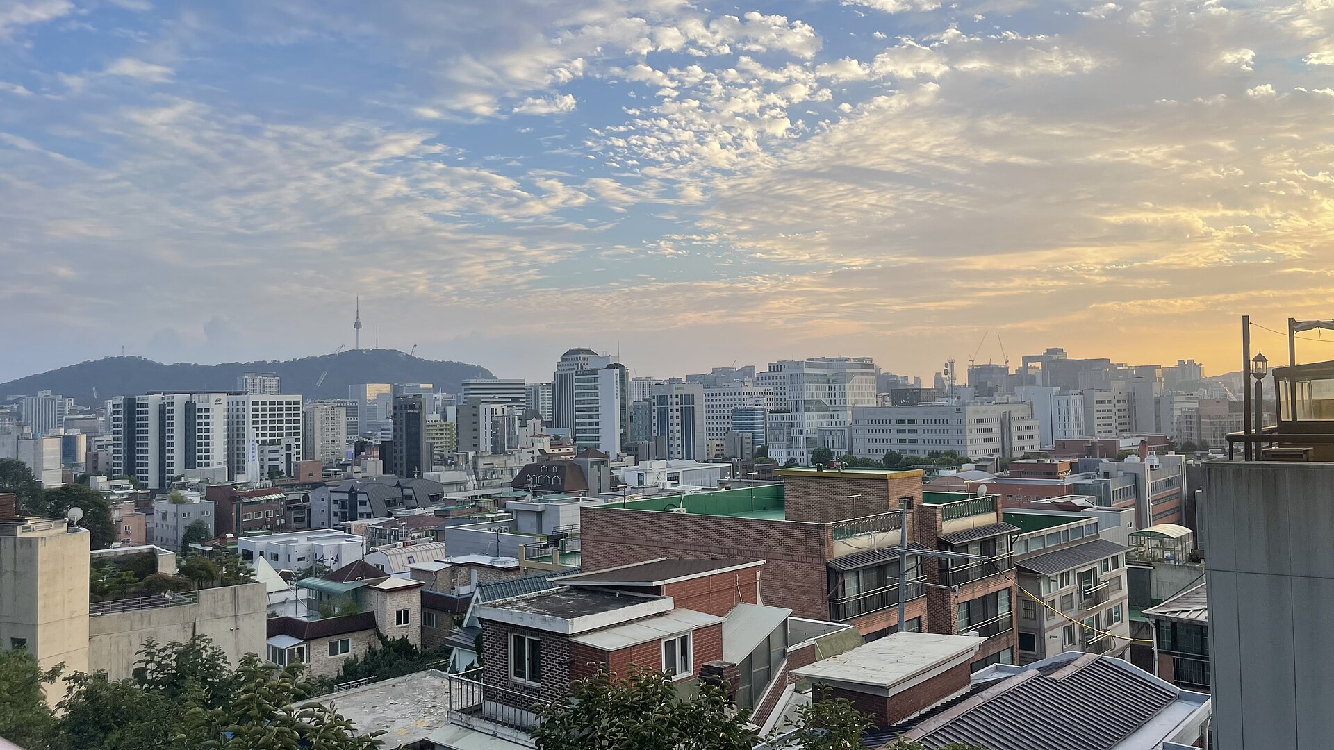 City view across Seoul in South Korea